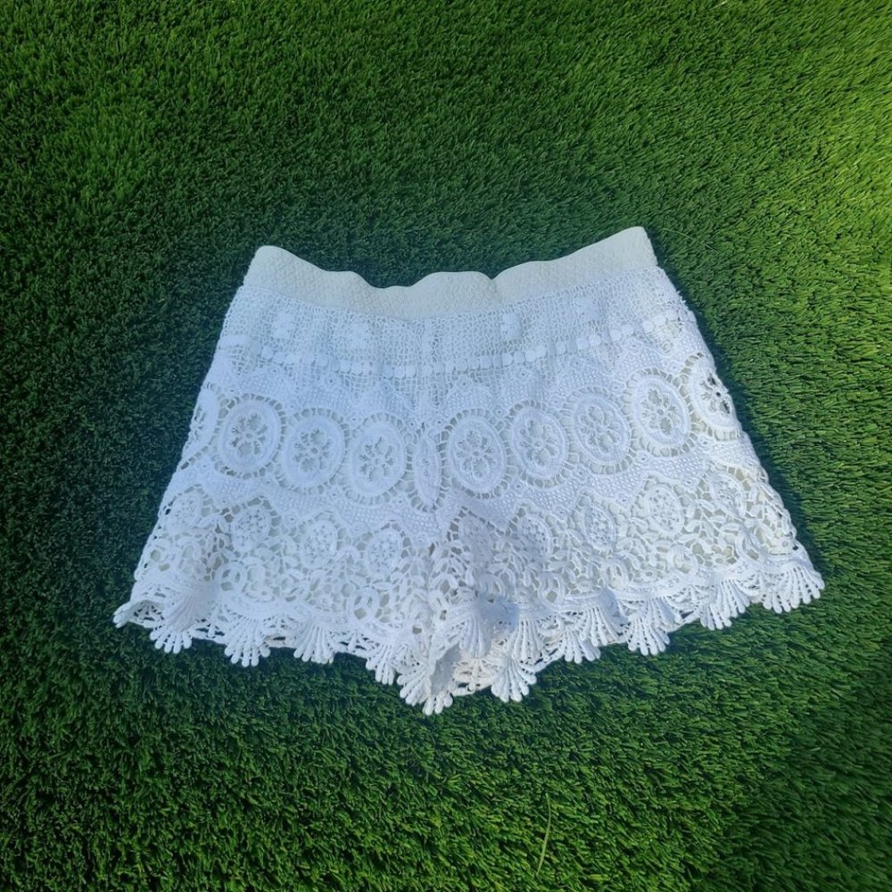 Mesh White Shorts